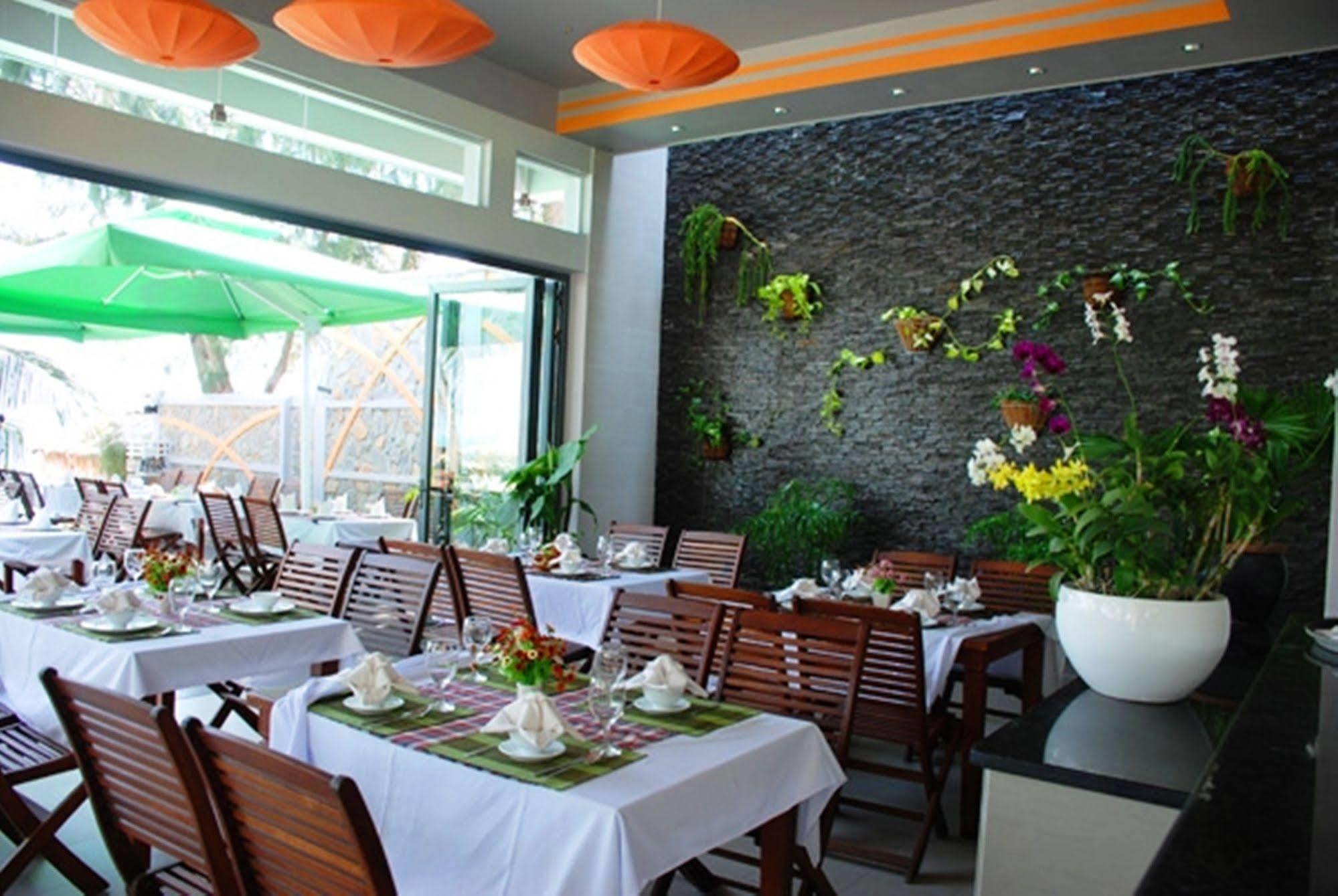 Canary Beach Resort Mui Ne Bagian luar foto