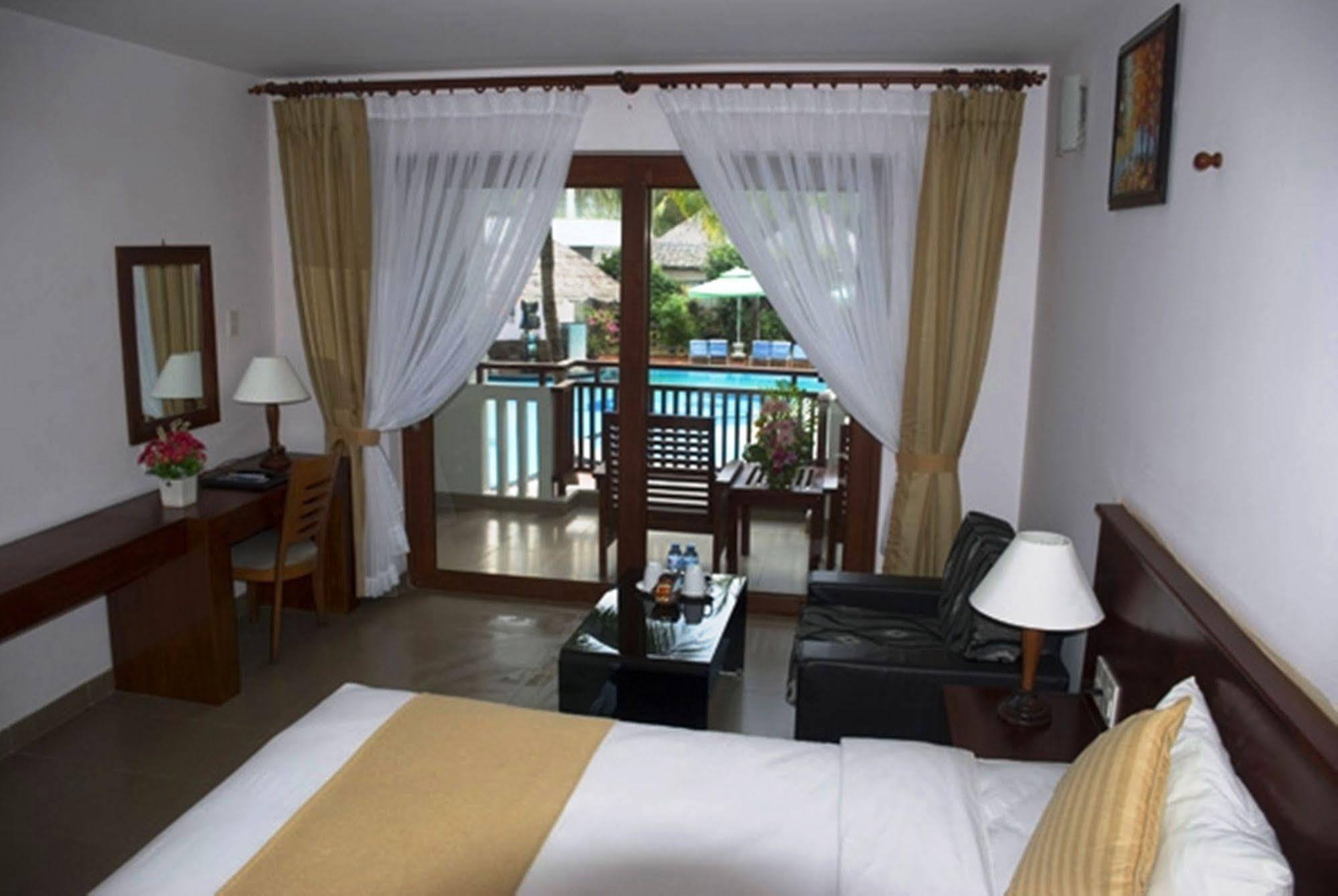 Canary Beach Resort Mui Ne Bagian luar foto