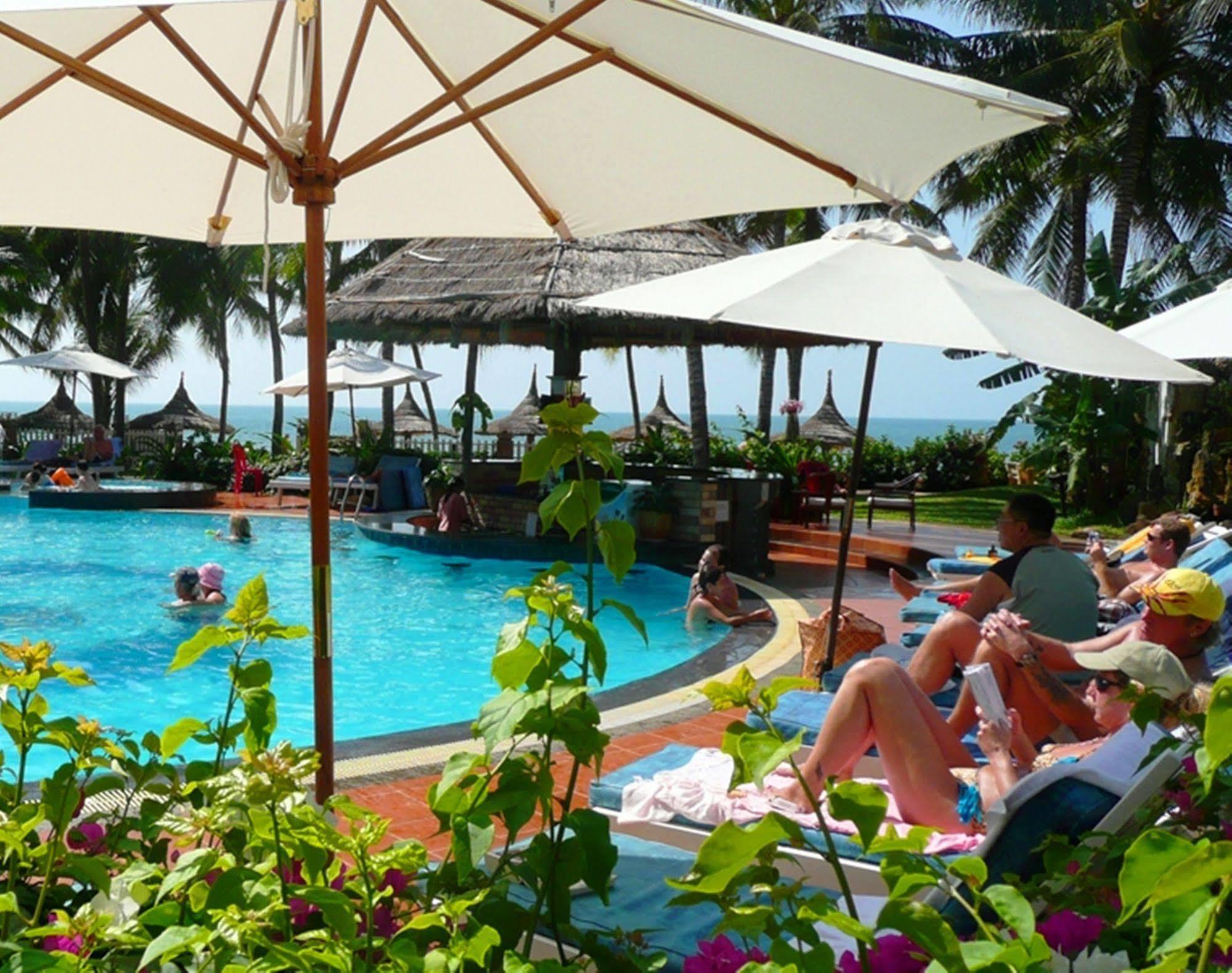 Canary Beach Resort Mui Ne Bagian luar foto